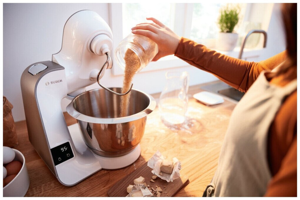 Кухонный комбайн Bosch MUM5XW10