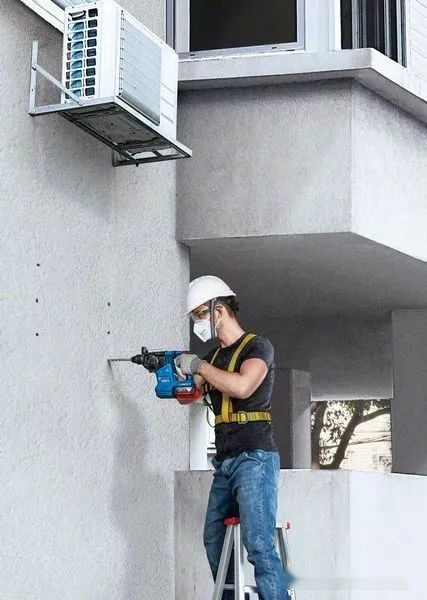 Перфоратор Bosch GBH 187-LI Professional 0611923020 (без АКБ)