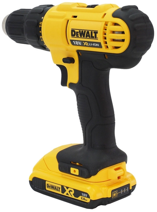 Дрель-шуруповерт DeWALT DCD771D2 (с 2-мя АКБ 2 Ah)