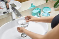 Электрическая зубная щетка Sencor SOI 2202TQ