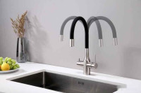 Смеситель Paulmark Salix Sa213419-NI (черный/никель)