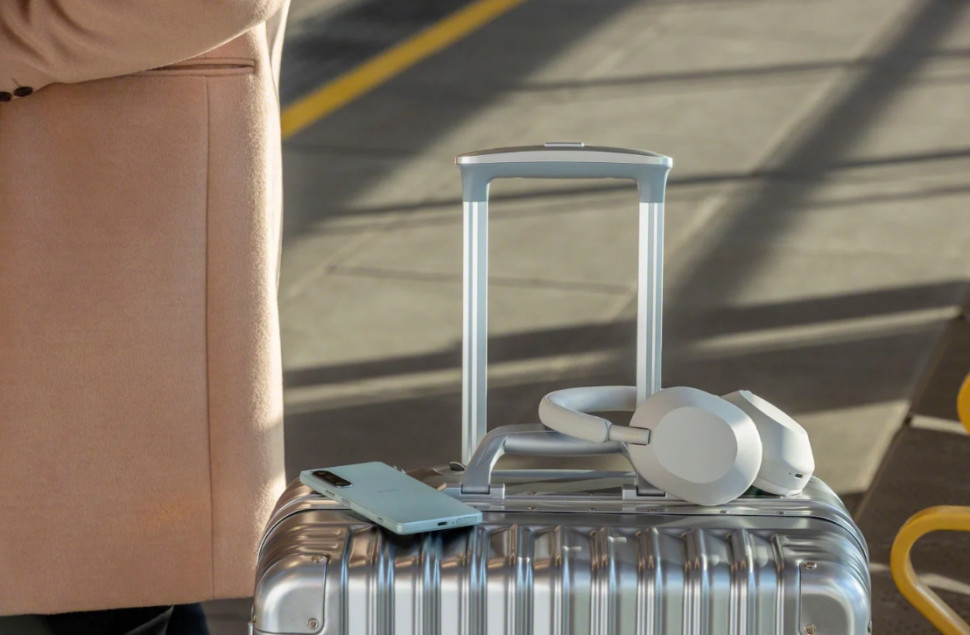 Наушники Sony WH-1000XM5 (серый)