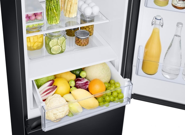 Холодильник с нижней морозильной камерой Samsung RB34T670FBN/WT