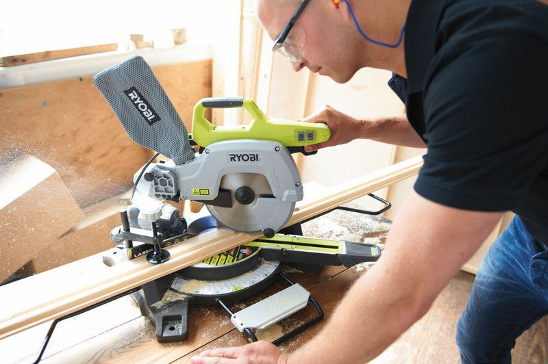 Дисковая пила Ryobi EMS216L