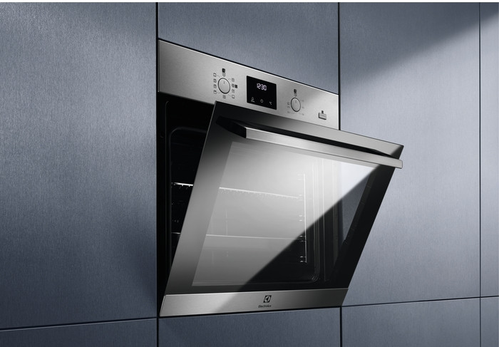 Духовой шкаф Electrolux OED3H50TX