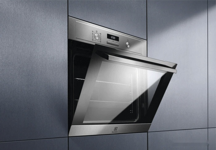 Духовой шкаф Electrolux SurroundCook 600 EOF4P74X