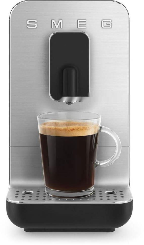 Кофемашина Smeg BCC11BLMEU