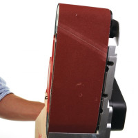 Шлифовальная машина Milwaukee BS 100 LE