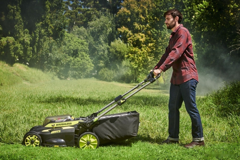 Колёсная газонокосилка Ryobi RY36LMX51A-160 (с 1-им АКБ)