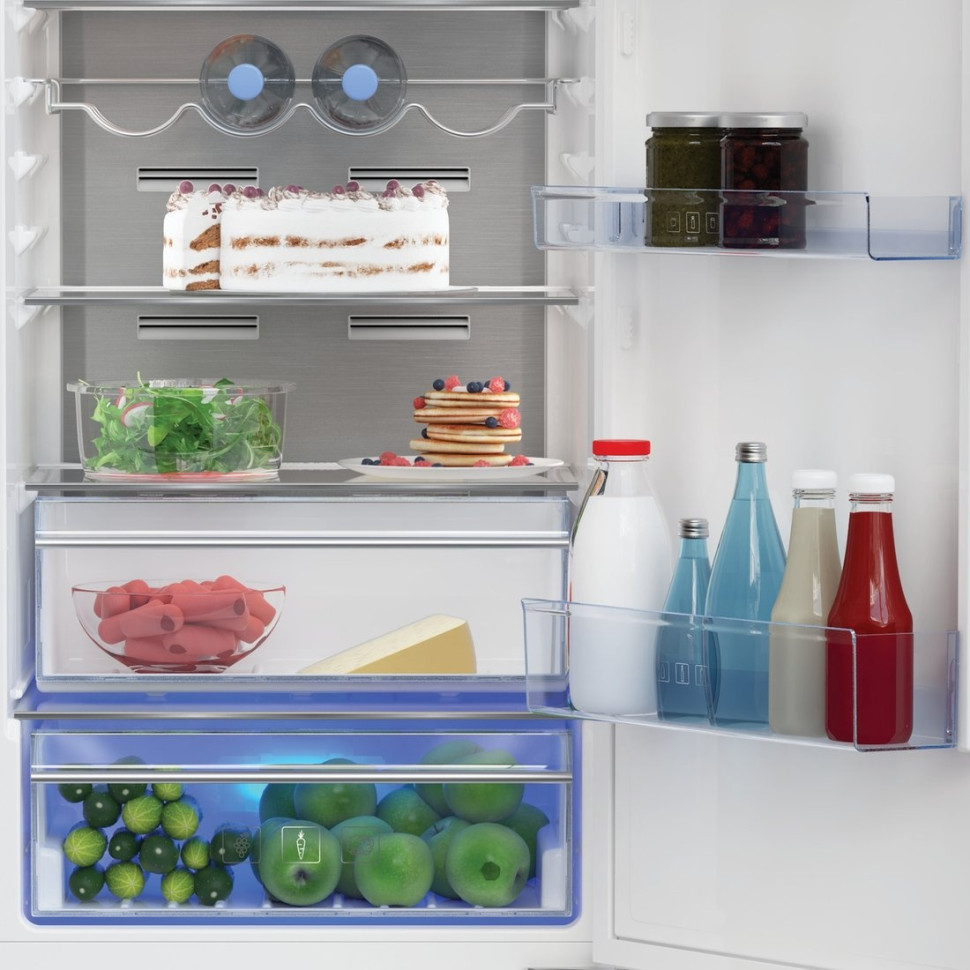 Холодильник Beko BCNA275E3S