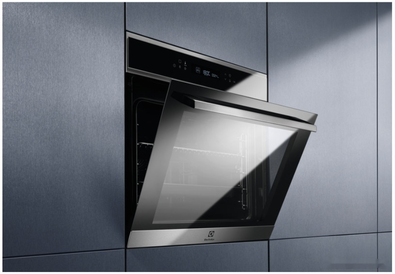 Духовой шкаф Electrolux COE7P31X2