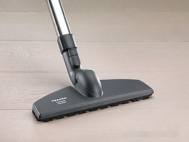 Пылесос Miele Boost CX1 Parquet PowerLine SNCF0 (белый лотос)