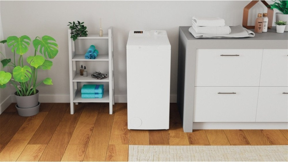 Стиральная машина Indesit BTW S60400 EU/N