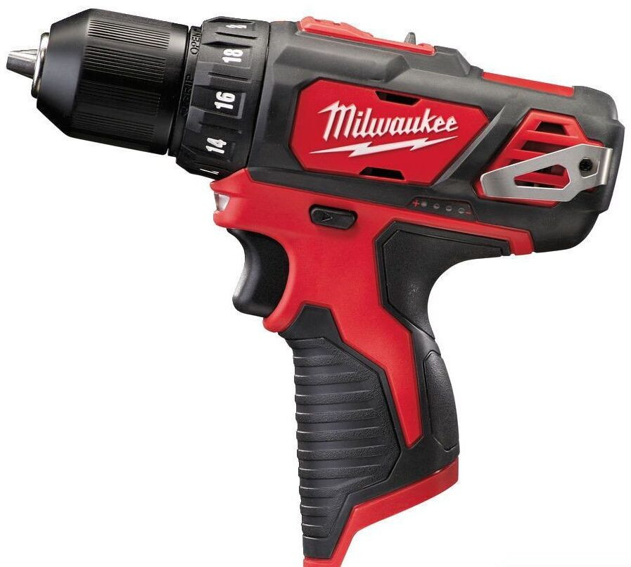 Дрель-шуруповерт Milwaukee M12 BDD-201C 4933479439 (с 1-м АКБ, кейс)