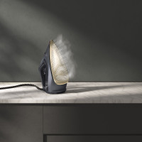 Утюг Electrolux E8SI1-8EGM