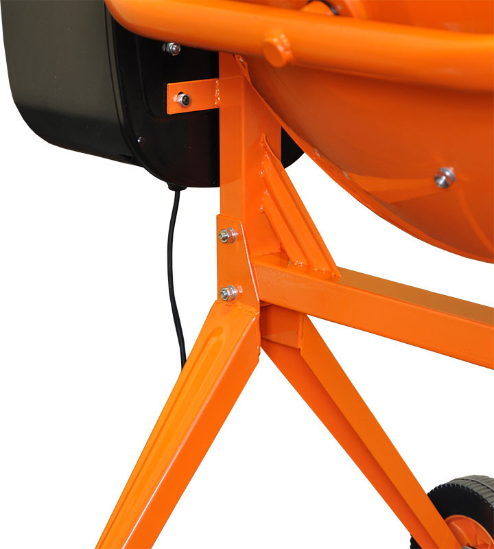 Бетономешалка Skiper CM-200