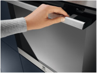 Духовой шкаф Electrolux EOH3H00BX