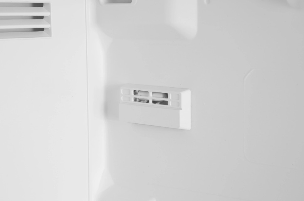 Холодильник Hyundai HBR 1786