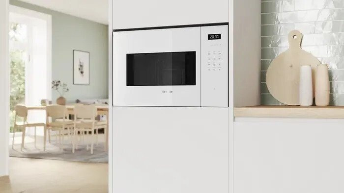 Микроволновая печь Bosch Serie 6 BEL554MW2