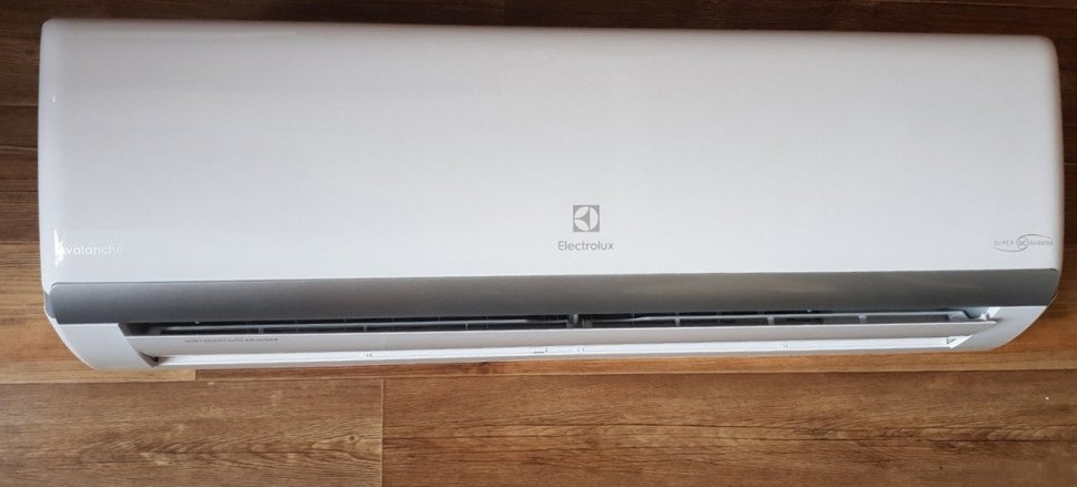 Сплит-система Electrolux Avalanche Super DC Inverter EACS/I-12HAV/N8_19Y