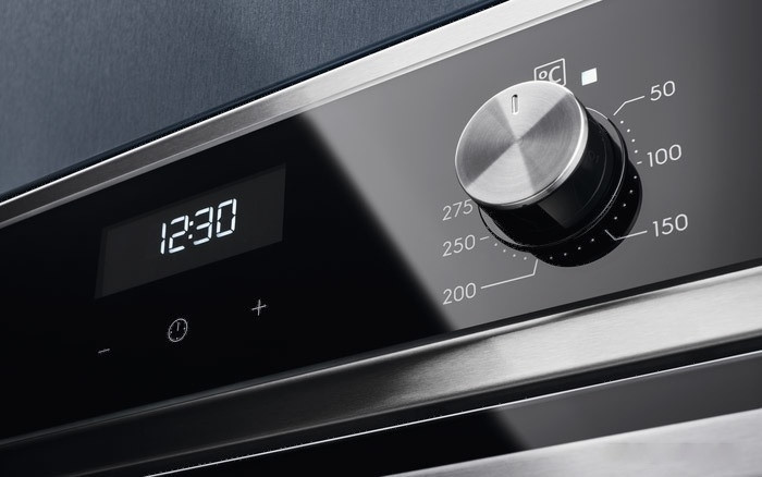 Духовой шкаф Electrolux OEE5C71X