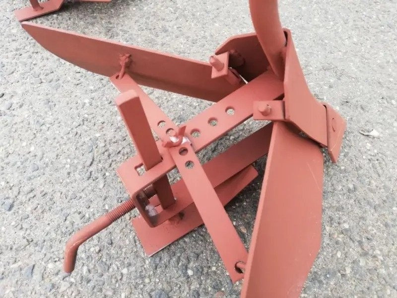 Окучник Сморгонский агрегатный завод ОМ-25.03