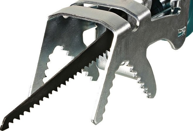 Сабельная пила Sturm CRS1201C (с 2-мя АКБ, кейс)