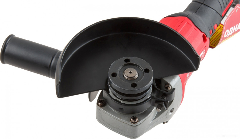 Угловая шлифмашина Wortex CAG 1812 E (без АКБ)