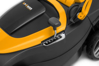 Газонокосилка Stiga Collector 136 AE Kit 291342068/ST1 (с АКБ)