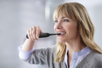 Электрическая зубная щетка Philips HX6800/44