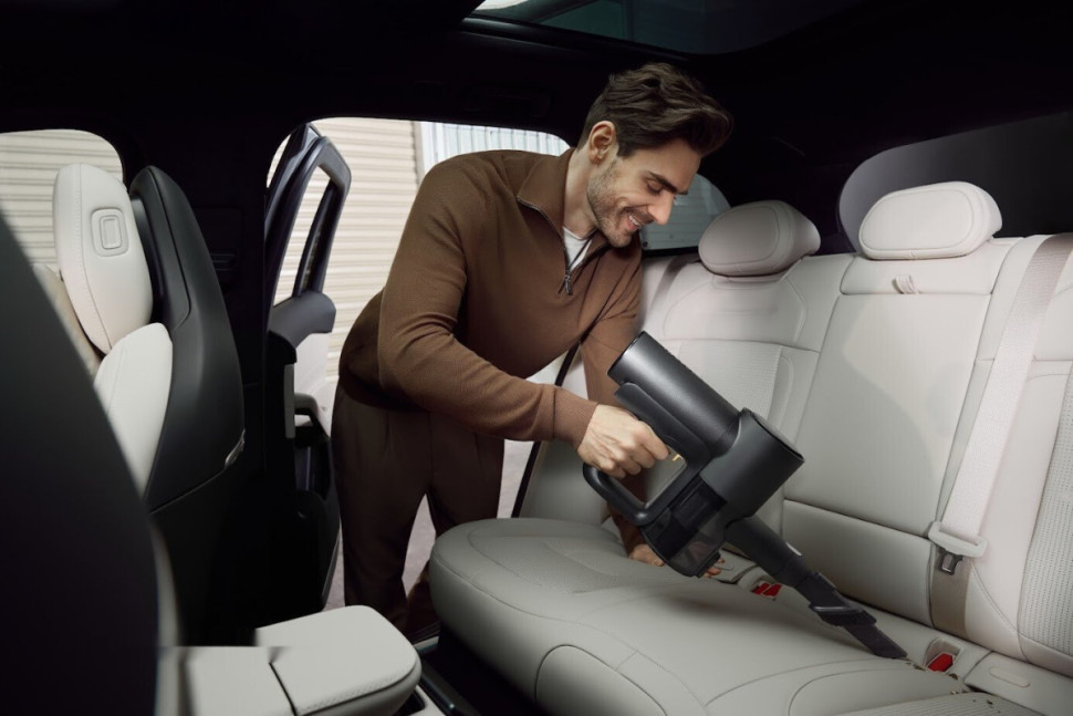 Пылесос Roborock Wet and Dry Vacuum Cleaner F25 ACE Combo WD5M6A (с русской озвучкой, черный)