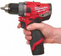 Дрель-шуруповерт Milwaukee M12 FDD-602X 4933459820 (с 2-мя АКБ, кейс)