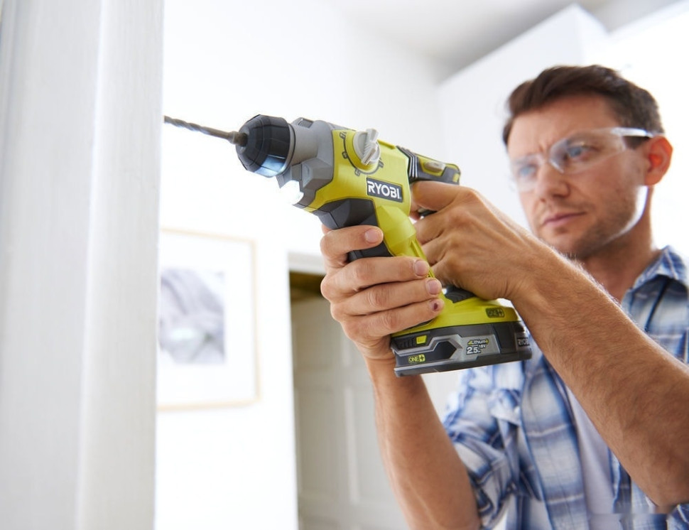 Перфоратор Ryobi R18SDS-125S 5133003818 (с 1-им АКБ, сумка)