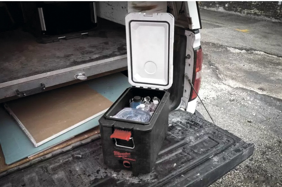 Ящик для инструментов Milwaukee Packout Hardcooler 4932471722