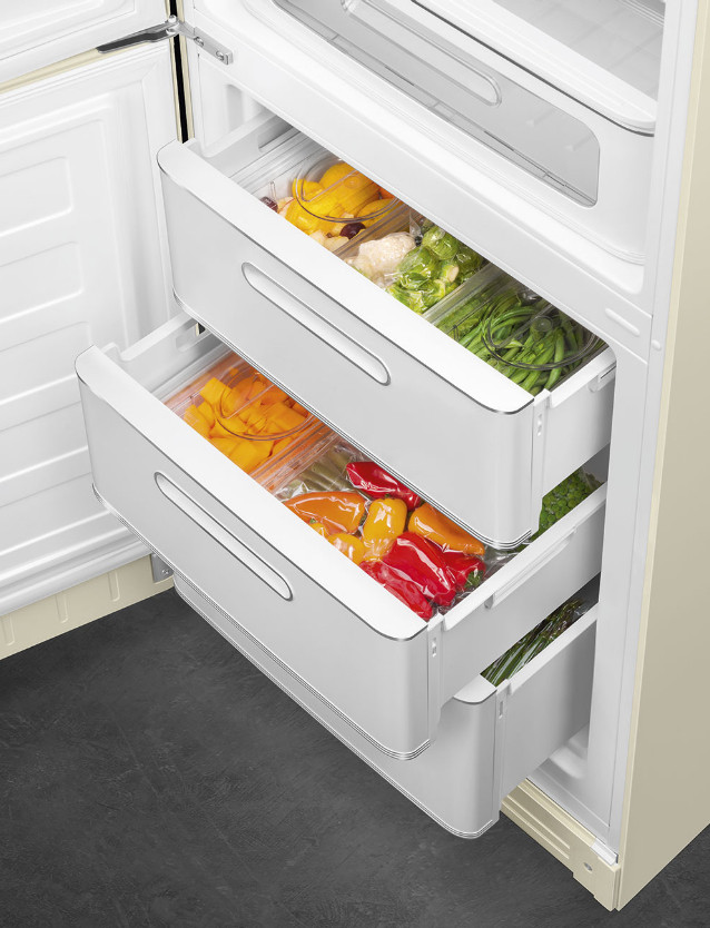 Холодильник Smeg FAB32LCR5