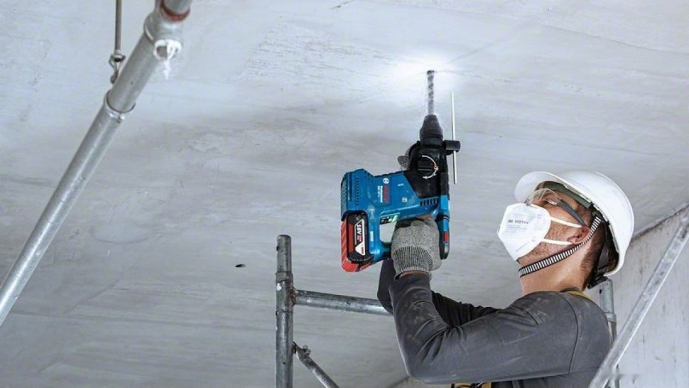 Перфоратор Bosch GBH 187-LI Professional 0611923022 (с 1-им АКБ, кейс)