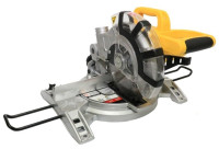 Торцовочная пила Калибр ПТЭ-1400/210М