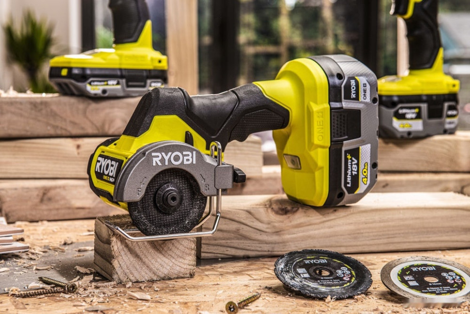Дисковая (циркулярная) пила Ryobi RCT18C-0 5133004953 (без АКБ)