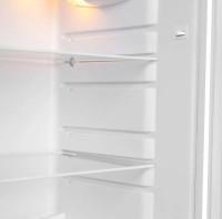 Холодильник с верхней морозильной камерой SunWind SCT273