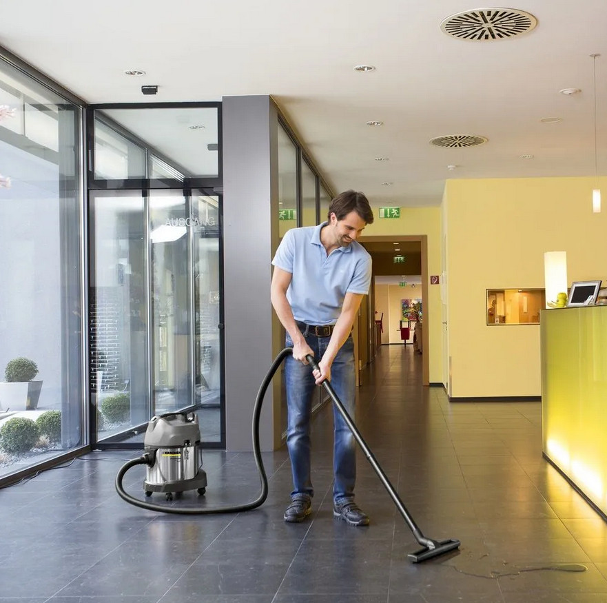 Промышленный пылесос Karcher NT 20/1 Me Classic 1.428-548.0