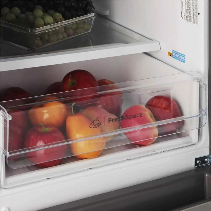 Холодильник с морозильником Indesit ITS 4180 NG