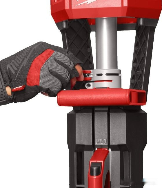 Фонарь Milwaukee M18 SAL2-0 4933492486 (без АКБ)