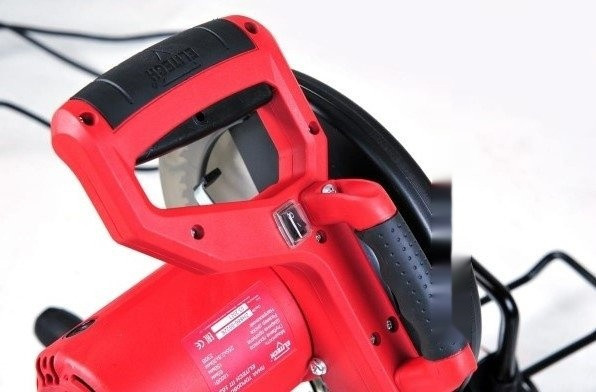 Торцовочная пила Elitech ПТ 1625 E2007.004.00