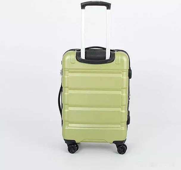 Чемодан-спиннер Francesco Molinary 336-161426/3-20 (салатовый)
