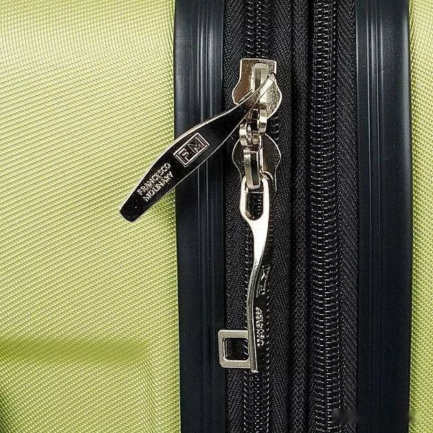 Чемодан-спиннер Francesco Molinary 336-161426/3-20 (салатовый)