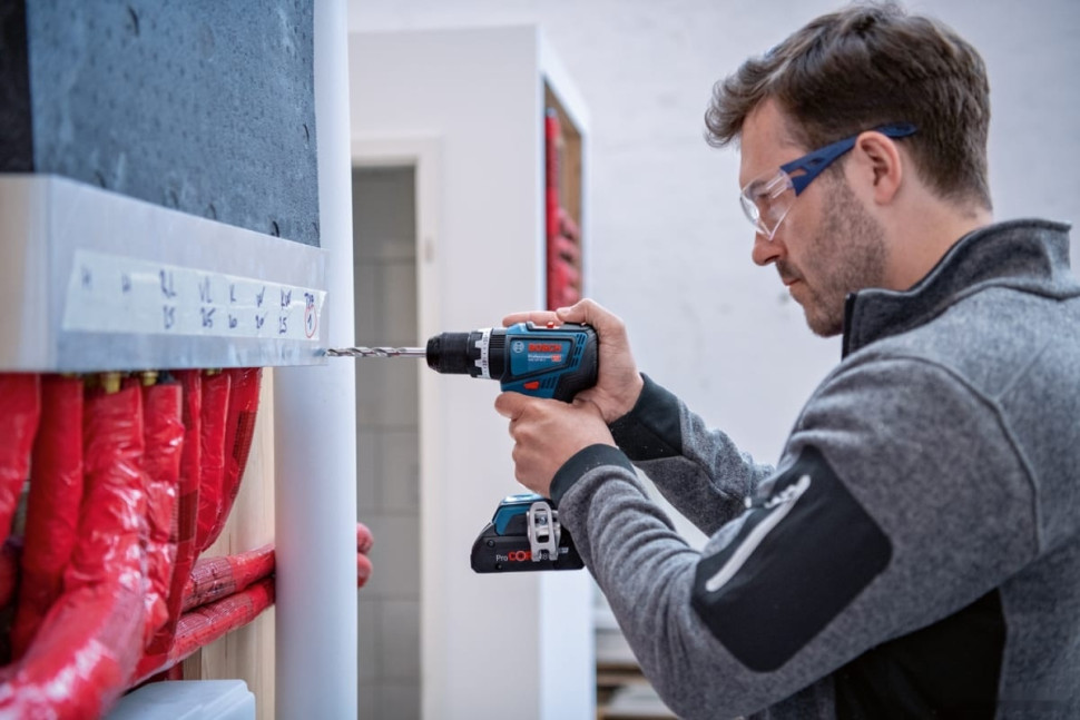Ударная дрель-шуруповерт Bosch GSB 18V-90 C Professional 06019K6100 (без АКБ)