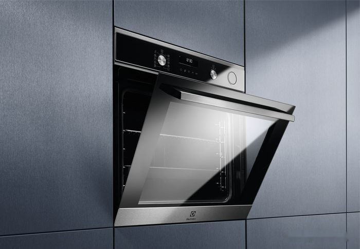 Духовой шкаф Electrolux EOC6H76X