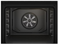 Духовой шкаф Beko BBIE12300XD