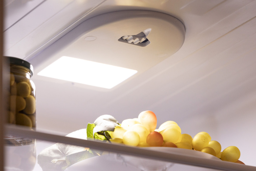 Холодильник с нижней морозильной камерой NORDFROST NRB 154 Or