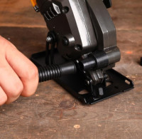 Дисковая (циркулярная) пила Deko DKCS1000 063-4201